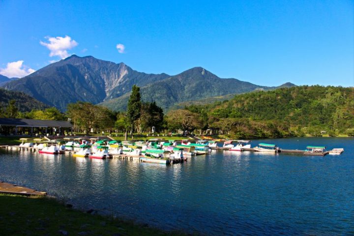 What to do in hualien. Liyu lake a Hualien attraction. One of the best things to do in hualien